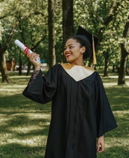 Купить диплом логиста в Лузе