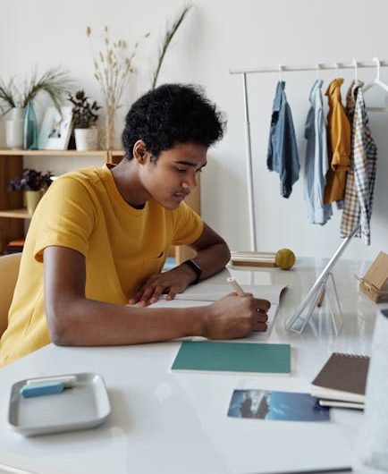 Купить диплом с занесением в реестр России быстро